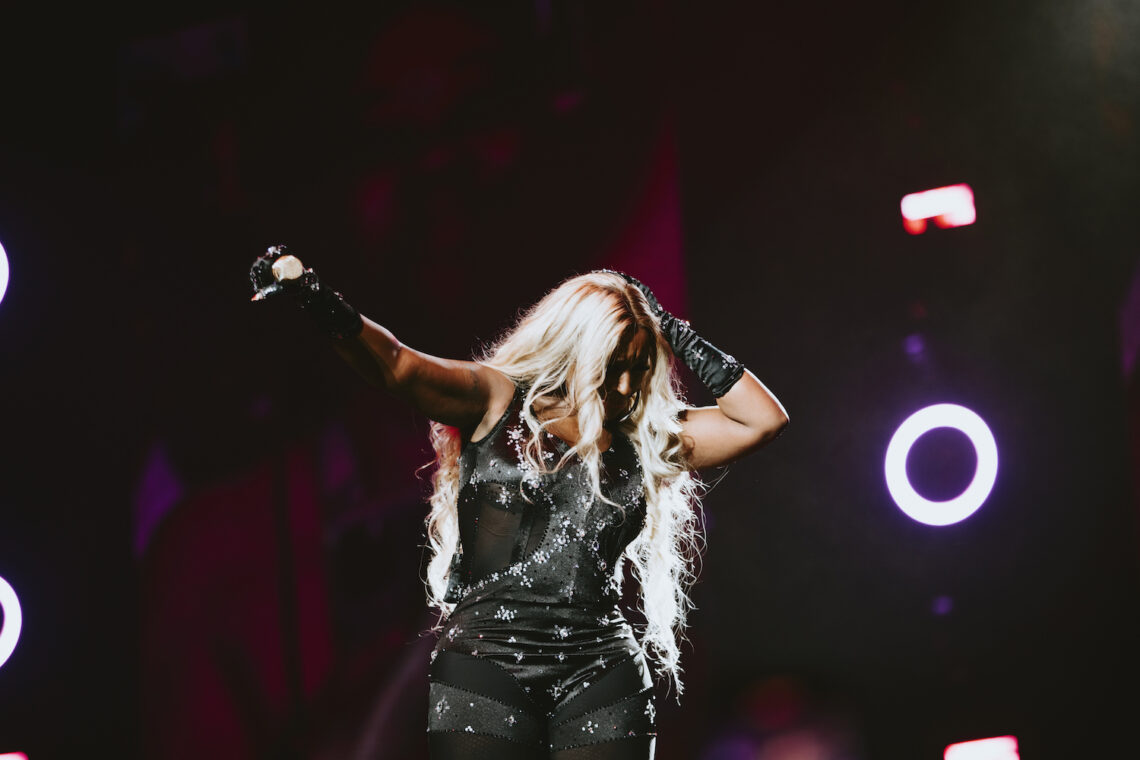 Mary J. Blige Brings Big Queen Energy to Charlotte Concert Review