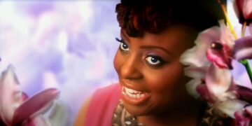 Ledisi in her "Pieces of Me" video.